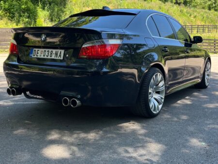 Bmw E60 530xi 258ks