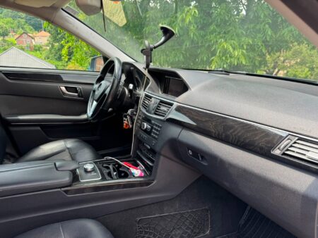 Mercedes Eclass E220